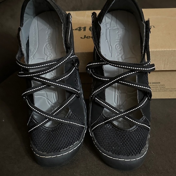 Jeep Trail Rated J-41 Adventure On Black Sport Sandals Women’s Size 6 - Picture 5 of 5